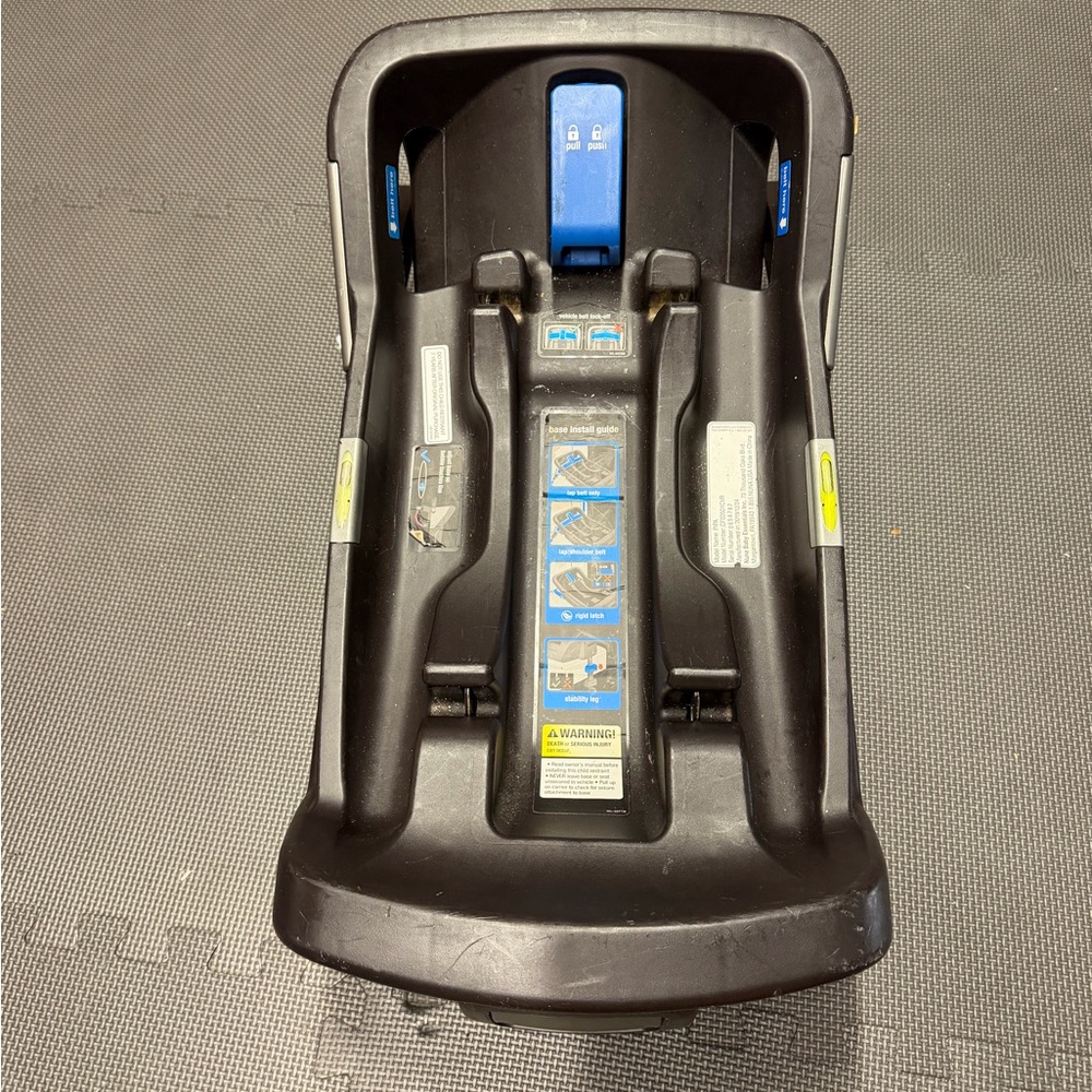 Nuna Pipa Black Car Seat Base for Kids